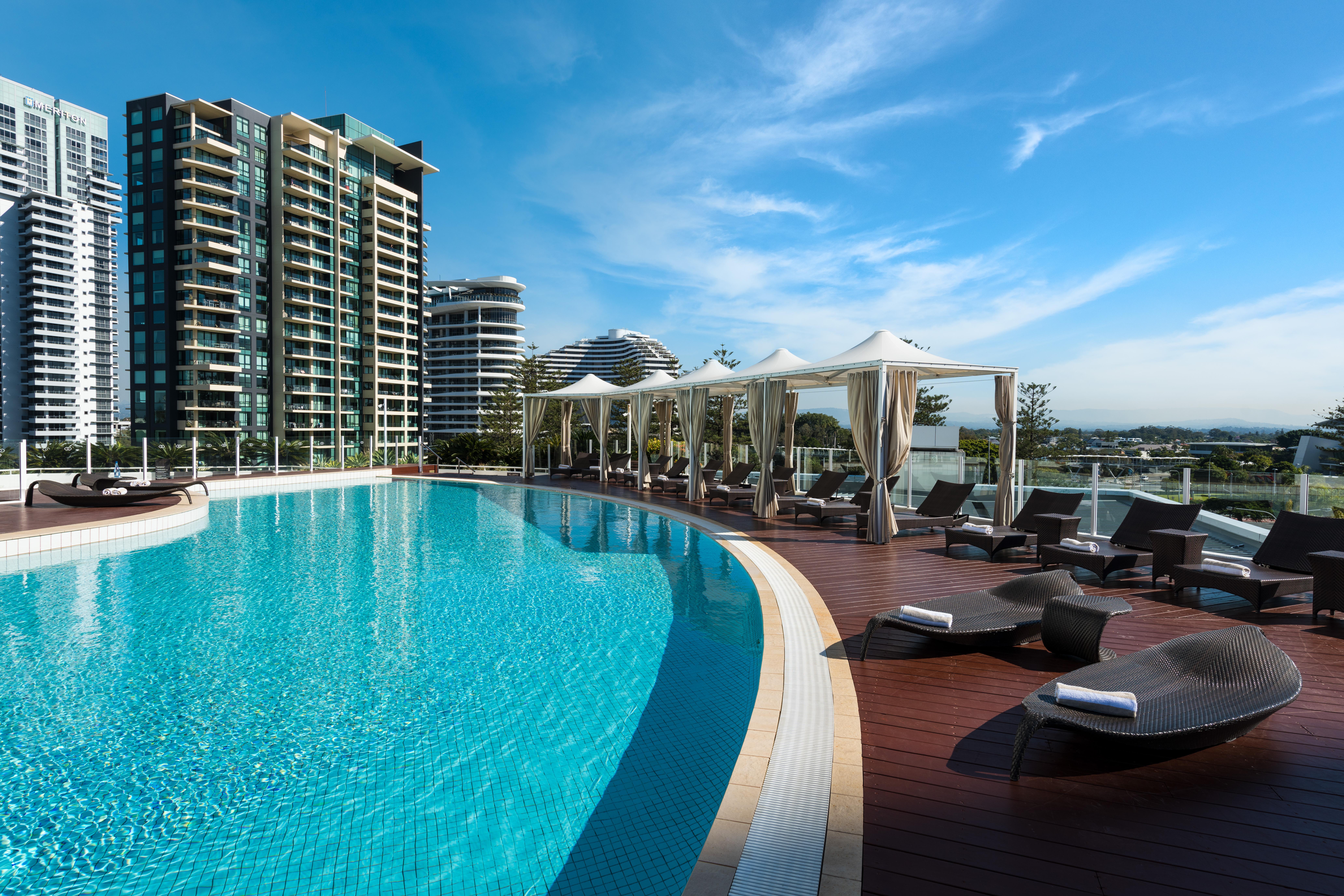Sofitel Gold Coast Broadbeach Екстериор снимка Skyline Residences