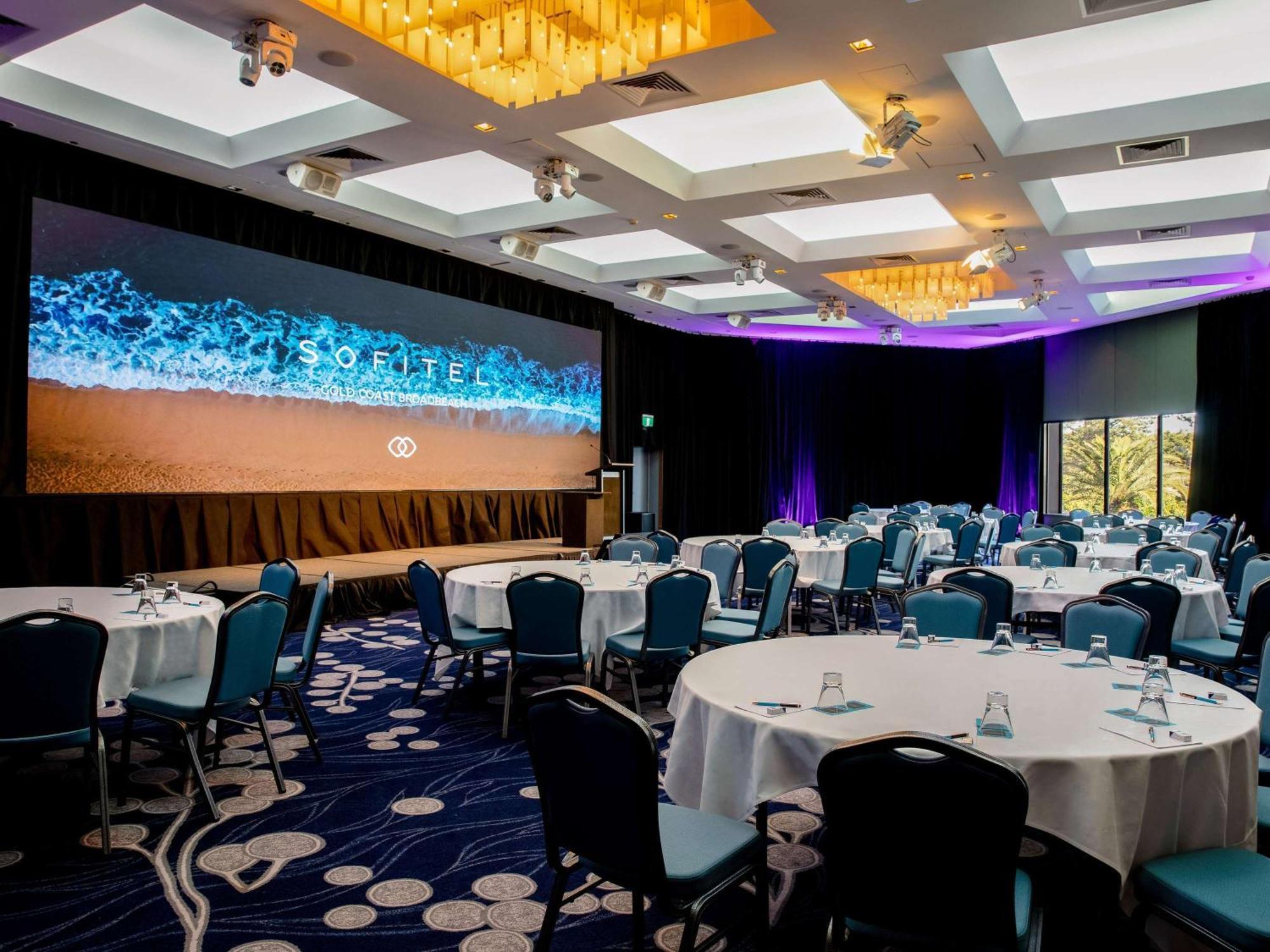 Sofitel Gold Coast Broadbeach Екстериор снимка The ballroom at the 2018 World Conference Centre