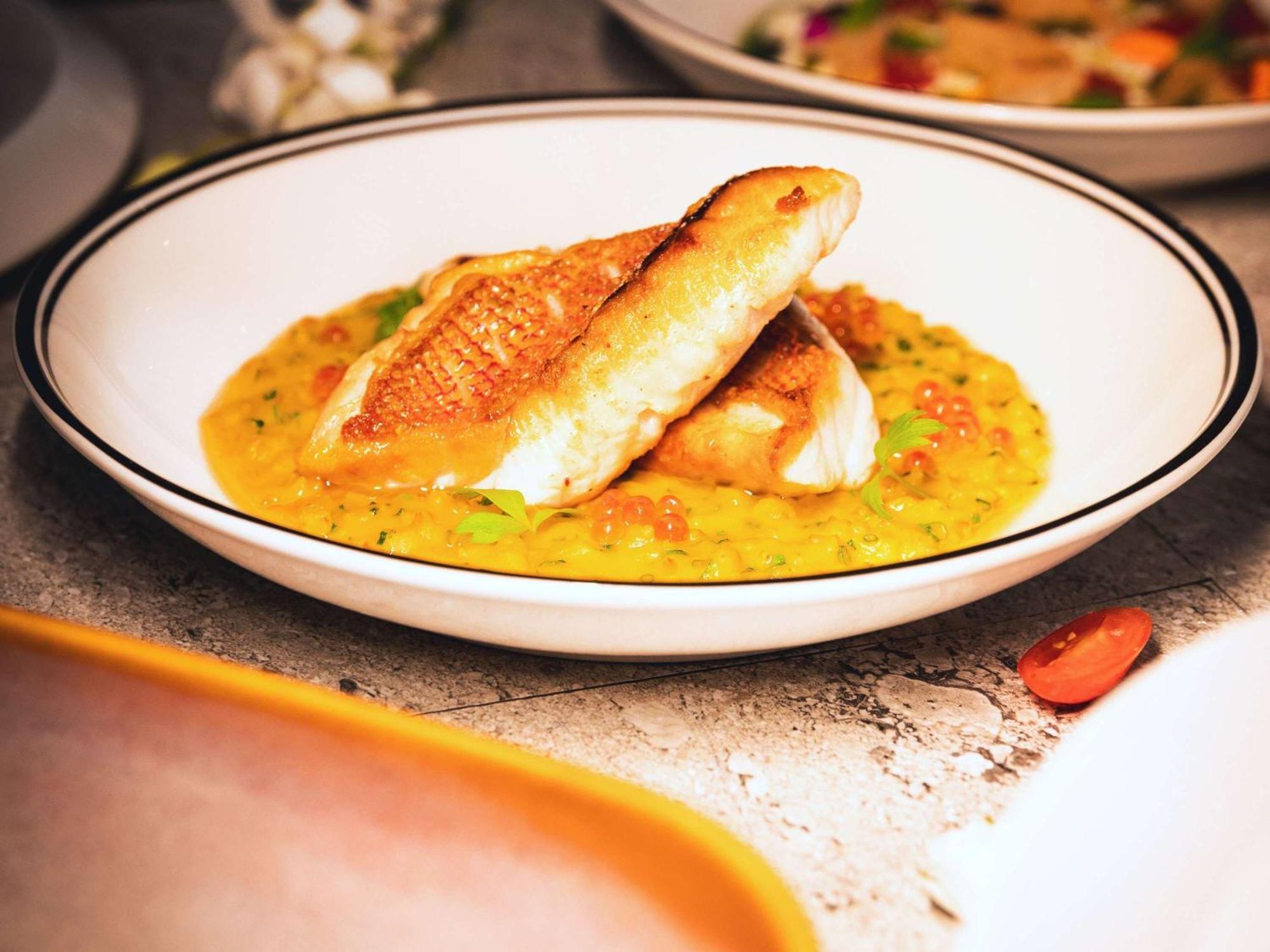 Sofitel Gold Coast Broadbeach Екстериор снимка A plate of halwa puri